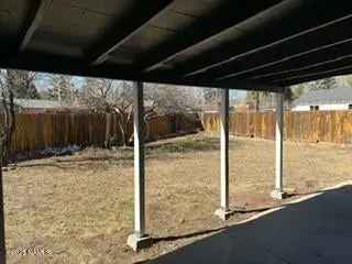 House For Sale in 3203, North Monte Vista Drive, Flagstaff, Arizona