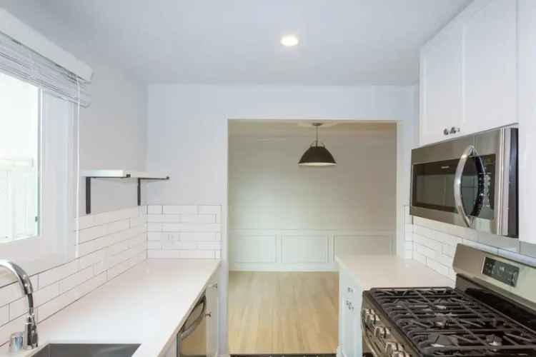 Rent Apartments in West Hollywood with Great Amenities