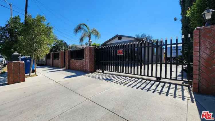 Co-op For Sale in 11146, Burton Street, Los Angeles, California