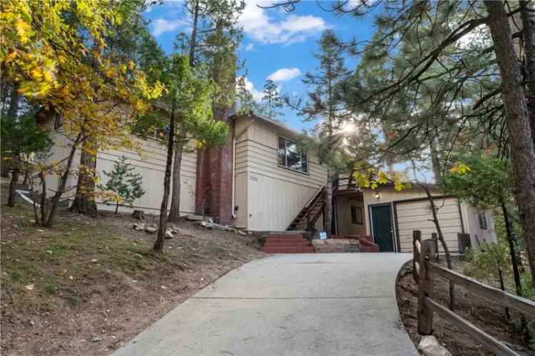 House For Sale in 27121, Peninsula Drive, Lake Arrowhead, California