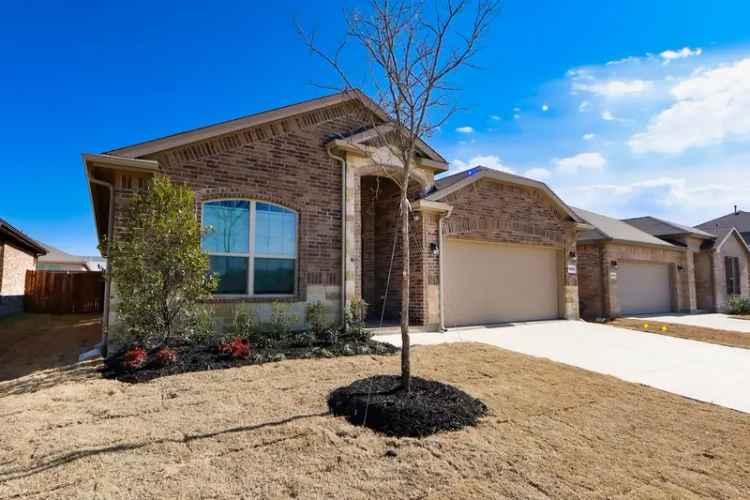 Rent Stunning 4-Bedroom Home with Modern Features in Northwest ISD