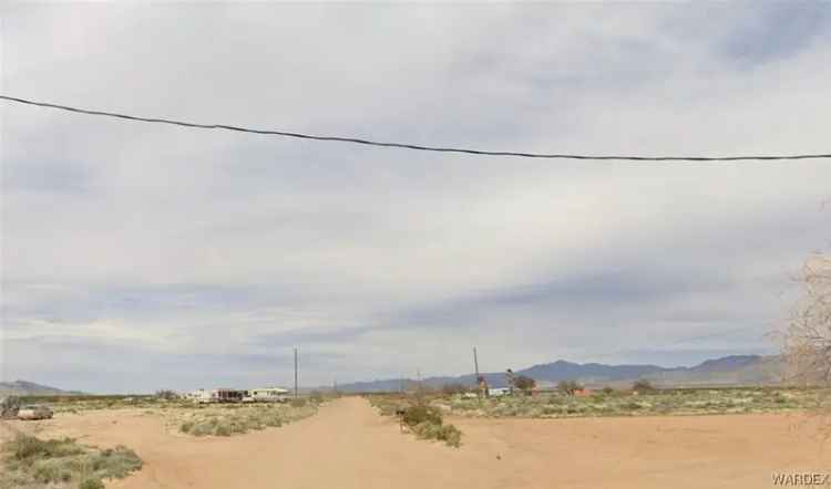 Land For Sale in 3780, North Mobile Road, Golden Valley, Arizona