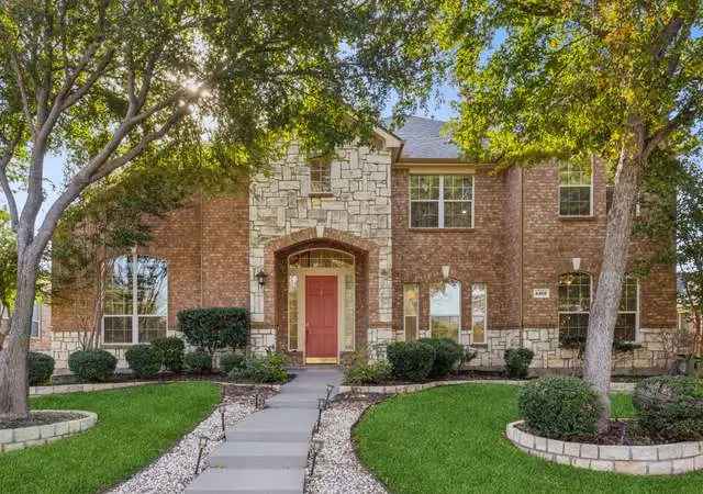 Buy 5 Bedroom Home in Frisco Near Entertainment and Major Routes