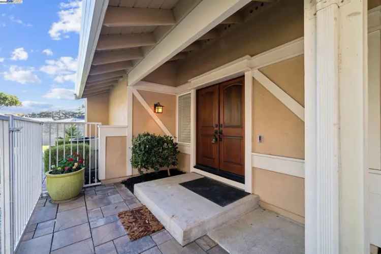 House For Sale in 95, Lone Pine Court, San Ramon, California