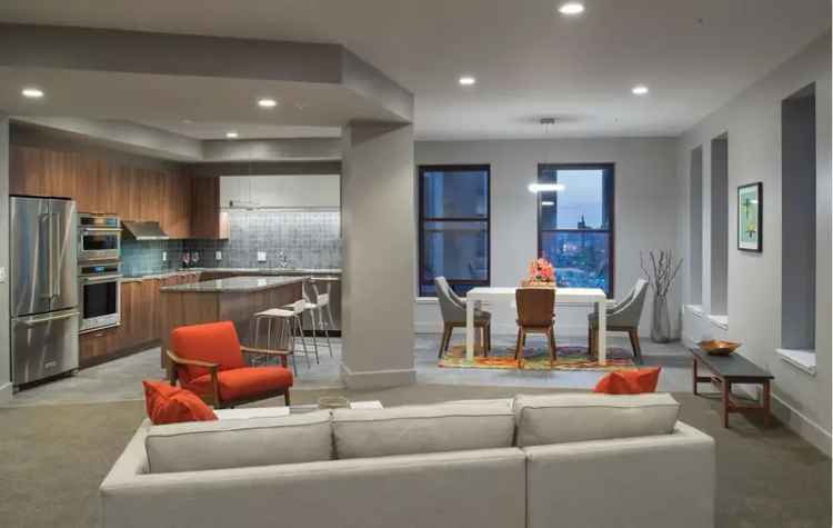 Rent Luxury Apartments in Downtown Cleveland with Stunning Views