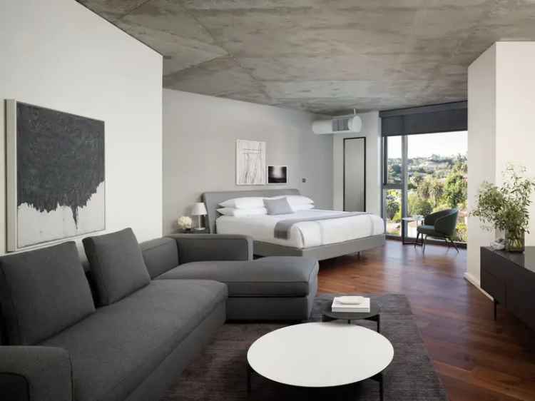 Rent Luxury Apartments in West Hollywood with Top Amenities