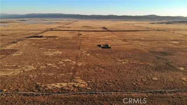 Land For Sale in Lancaster, California