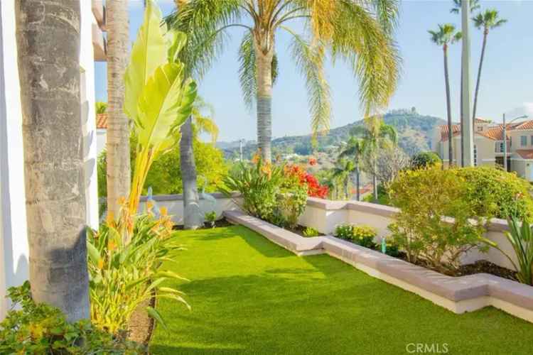 Single-Story Home Buy in Calabasas with Pool and Amenities