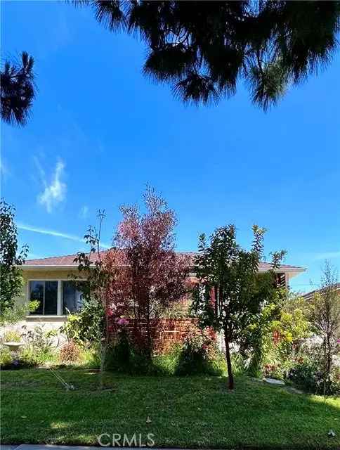 House For Sale in 5628, Coldbrook Avenue, Lakewood, California