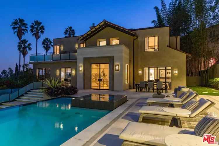 House For Sale in 7801, Hillside Avenue, Los Angeles, California