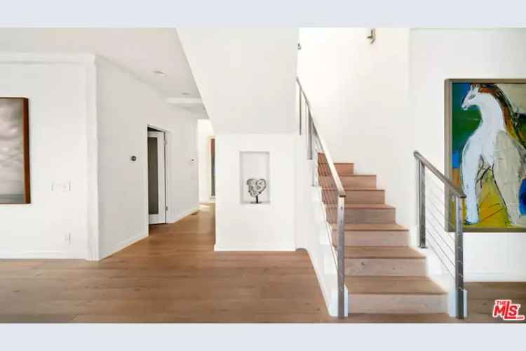 House For Sale in 7111, Grasswood Avenue, Malibu, California