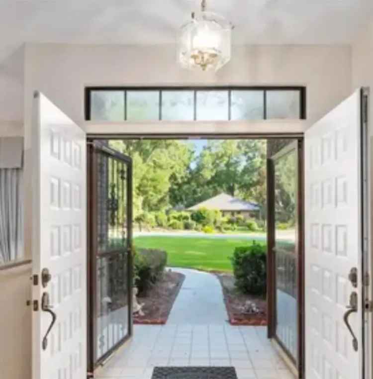 Rent Beautiful Home in Rainbow Springs Country Club Estates Near Ocala