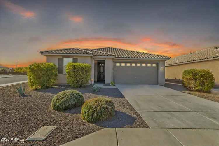 buy home 3 bedroom in Laveen Farms with mountain views and modern features