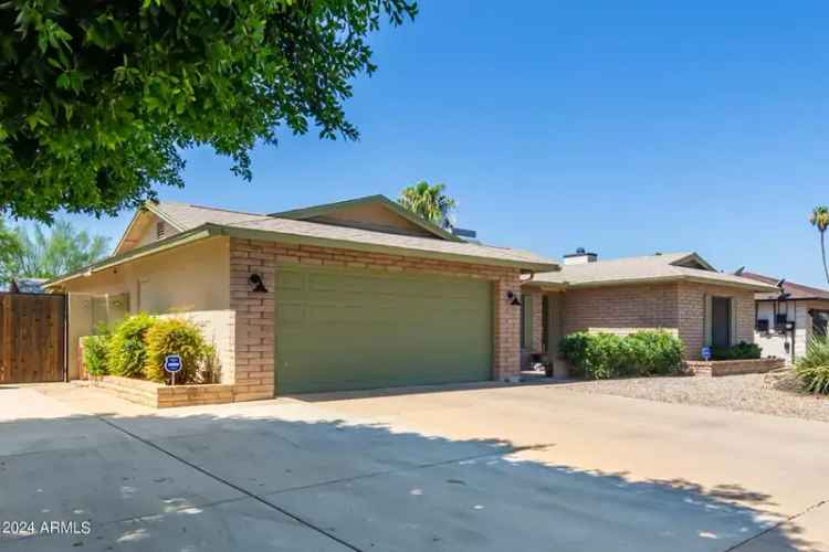 House For Sale in 4855, West Turquoise Avenue, Glendale, Arizona