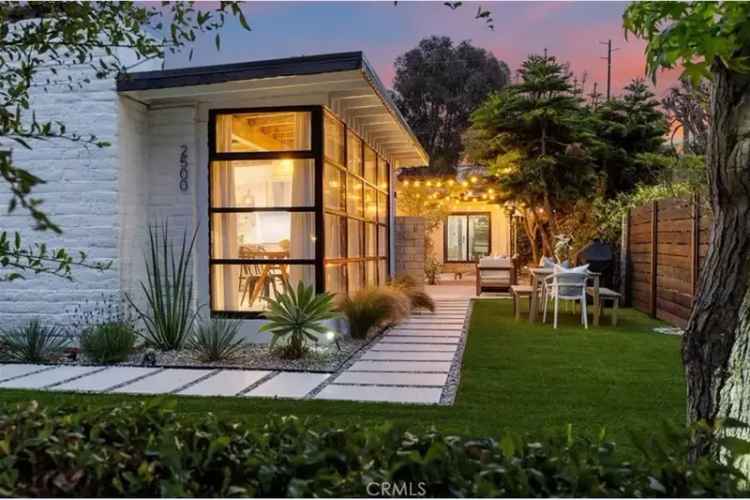 House For Sale in 2500, Pine Avenue, Manhattan Beach, California