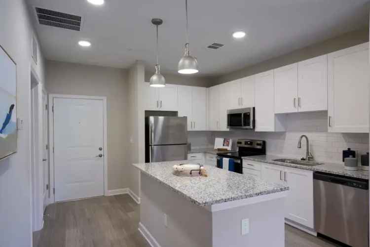 Rent Apartments in Stuart FL with Modern Luxuries and Amenities