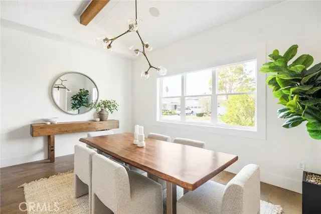 House For Sale in 1732, Skylark Lane, Newport Beach, California