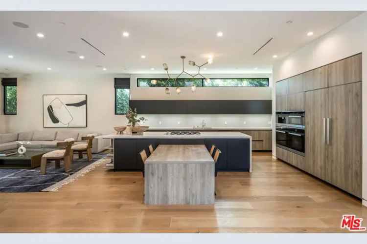 House For Sale in 316, North Edinburgh Avenue, Los Angeles, California