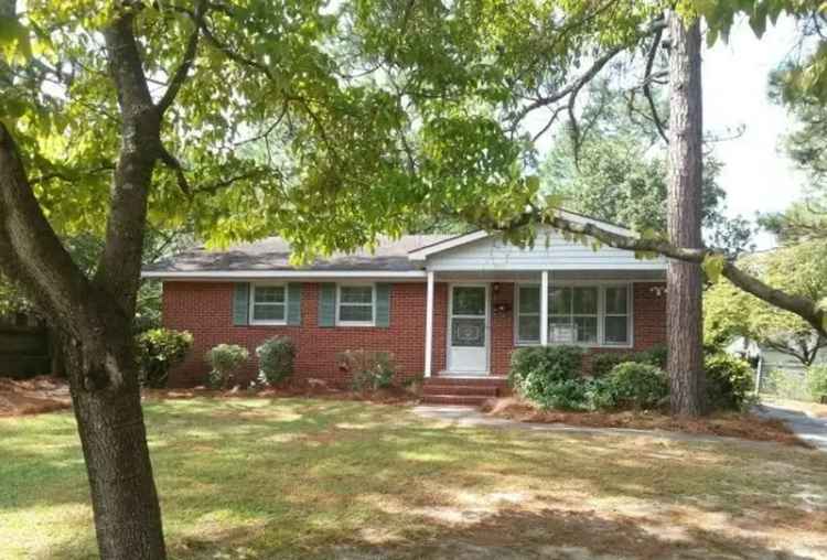 Fayetteville 3 Bedroom 1 Bathroom Home for Rent with Covered Porch