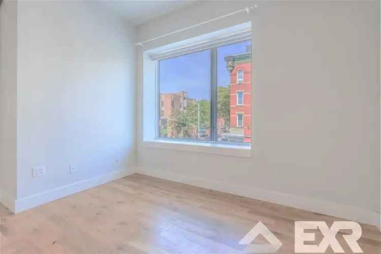 Rent 2 Bedroom Apartment Unit in Bed-Stuy with Modern Amenities