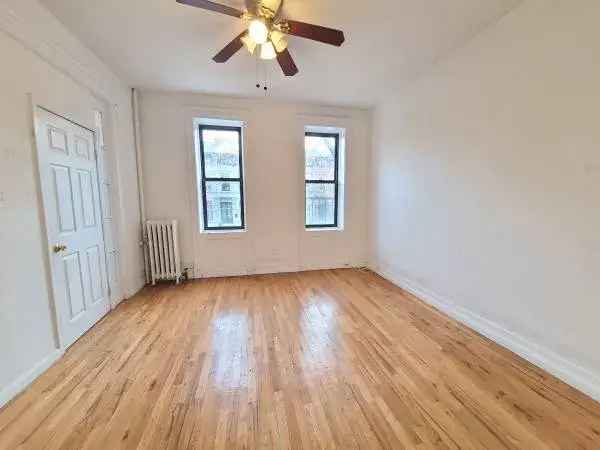 Rent Apartment Unit in Clinton Hill Spacious with Natural Light