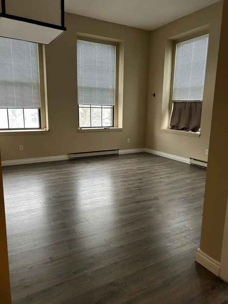 Rent Apartment Unit in Lowell with 2 Beds and Updated Appliances