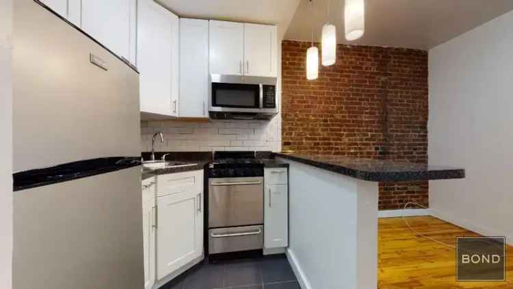 Rent Beautifully Renovated One Bedroom Apartment in Chelsea