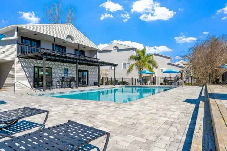 Rent Apartments in Gainesville with Top Amenities Near University of Florida