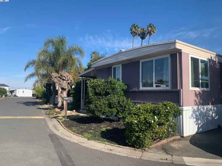 House For Sale in 274, Minoru Drive, Pacheco, California