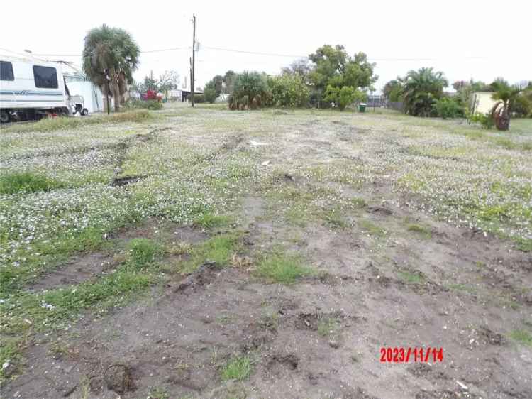 Land For Sale in 1422, Flamingo Drive, Englewood, Florida