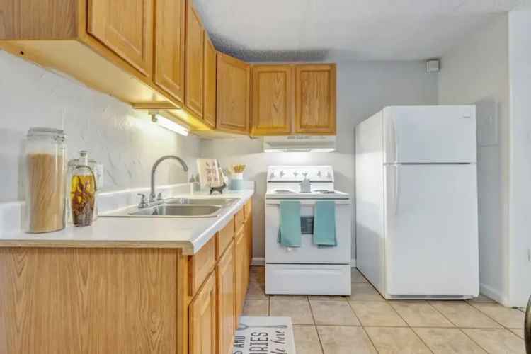 Rent Spacious Apartments Near FSU FAMU TCC with Great Amenities