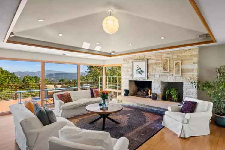 House For Sale in 731, Dry Creek Road, Monterey, California