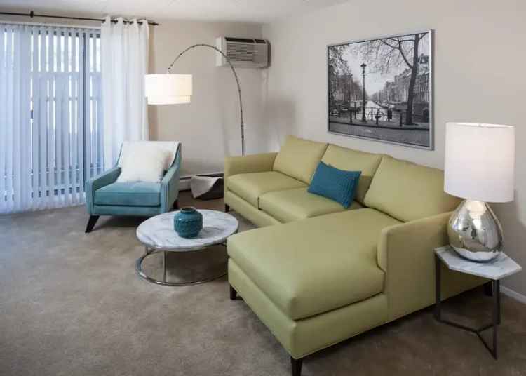 Rent Apartments at Sky Gate Apartment Homes in Westland Michigan