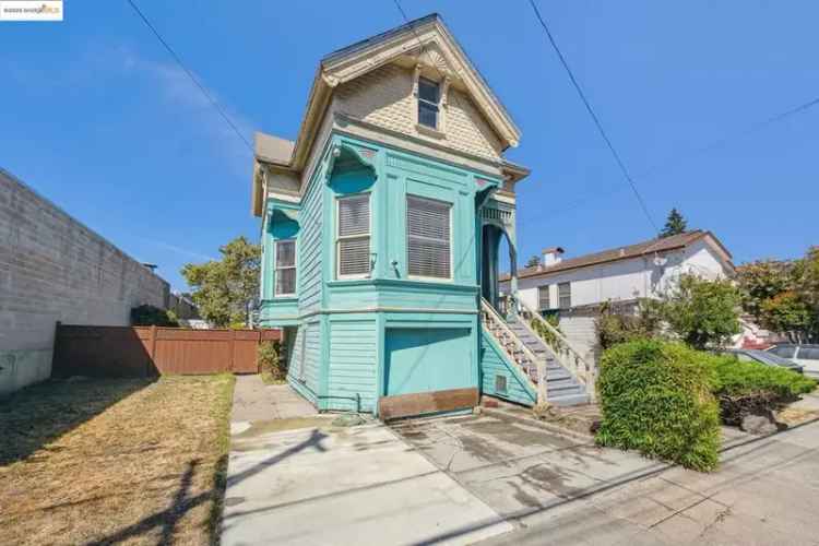 Buy Victorian home near Emeryville Bay Marina with historic charm