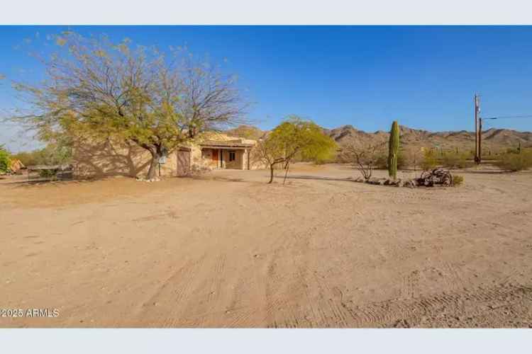 Buy Custom Home with Guest Quarters and Mountain Views in Queen Creek