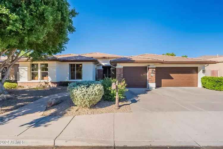 Buy House in South Tempe with Upgrades and Modern Features