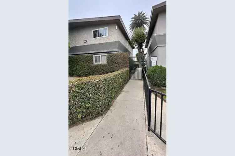 Apartment Building for Sale in South Oxnard with 9 Units