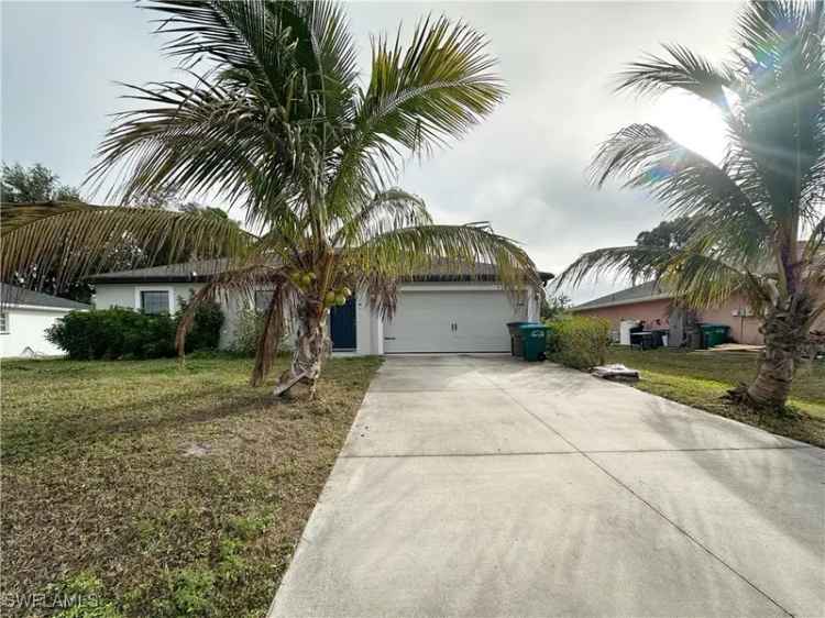 House For Sale in 2731, Northeast 7th Place, Cape Coral, Florida