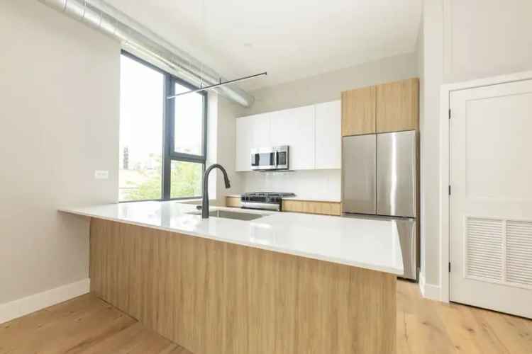 Rent Luxury Apartments in Edgewater with Modern Features and Amenities