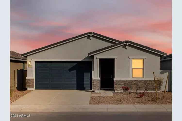 Rent a Brand New Home in a Gated Community in Phoenix with Modern Features