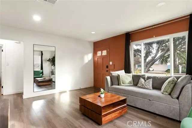 House For Sale in Claremont, California