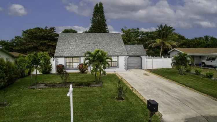 House For Sale in Delray Beach, Florida