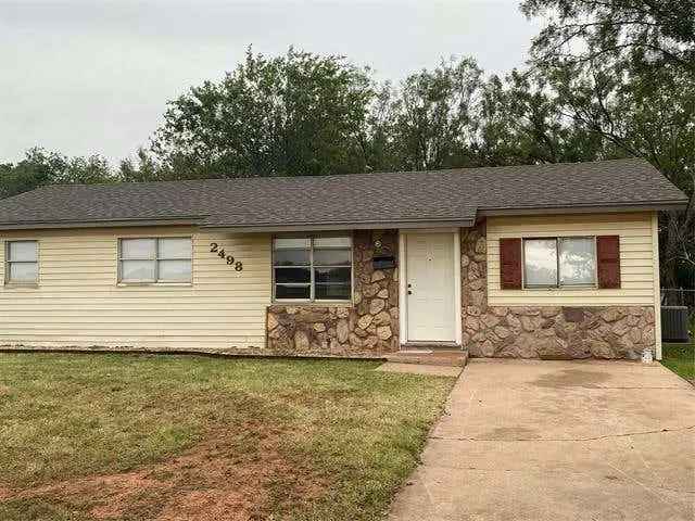 Buy 3 Bedroom House in Corner Lot with New Roof and HVAC Unit