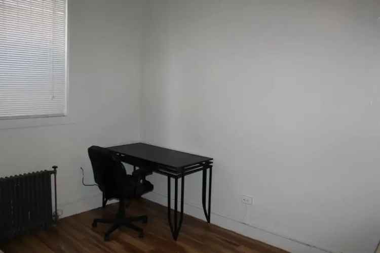 Rent Secure Apartment with Amenities Near University of Pittsburgh