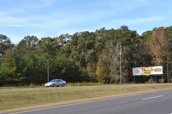 Land for Sale in MUD Zone with Utilities on US 84 Frontage