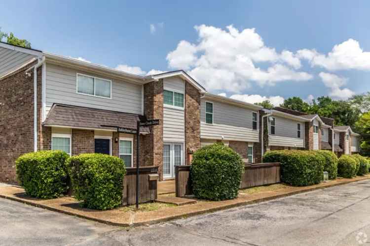 Rent Apartments at Winchester Grove in Memphis with Great Amenities