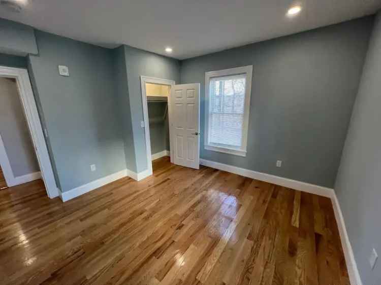 Rent 2 Bedroom Apartment Near Porter Square with High-End Finishes