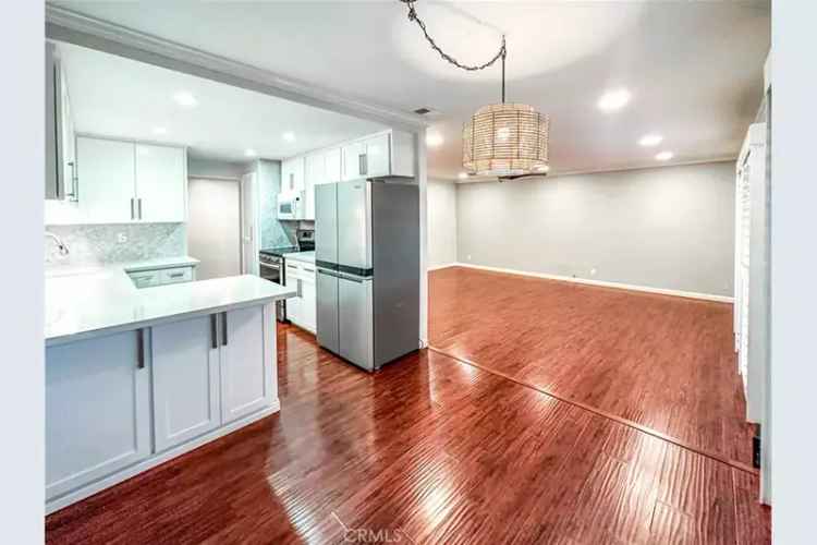 Buy Townhome in Prime Location Near Pool with Modern Kitchen and Patio