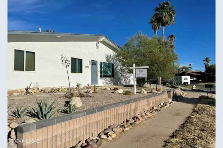 Buy stunning home with pool on Tucson's Eastside