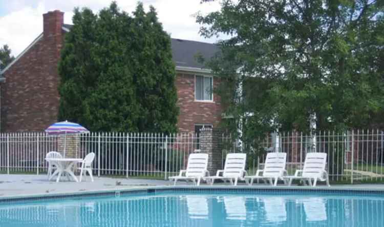 Rent Apartments in Burton with Spacious Floor Plans and Patios